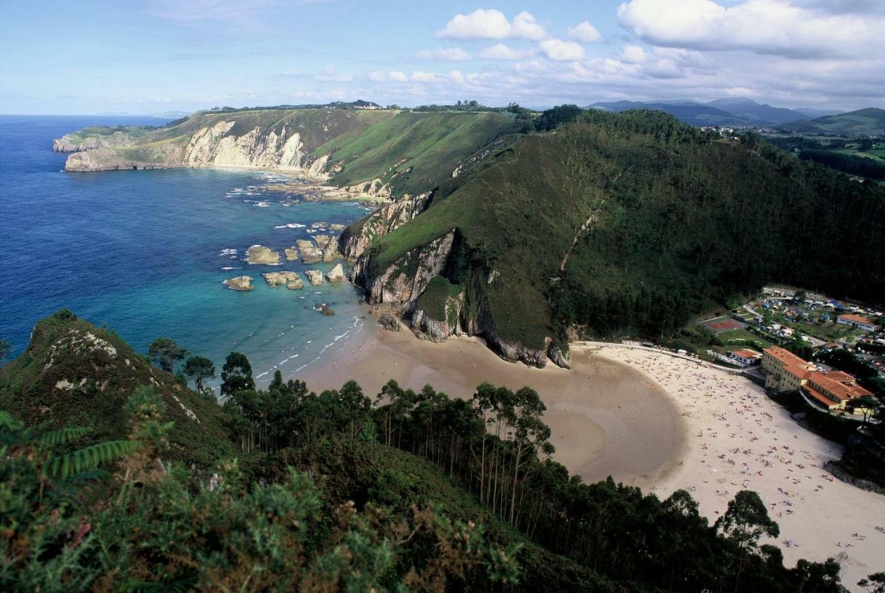 La Nana Del Mar / The Lullaby Of The Sea On Old Harbour Apartment Cudillero Bagian luar foto